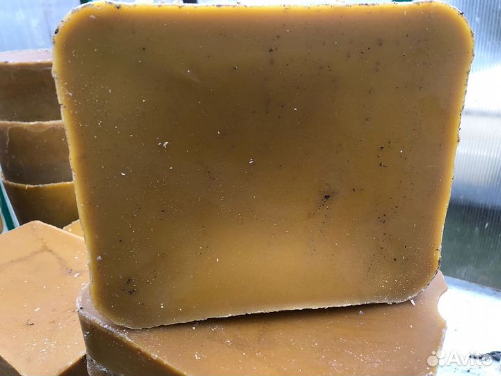 Воск пчелиный