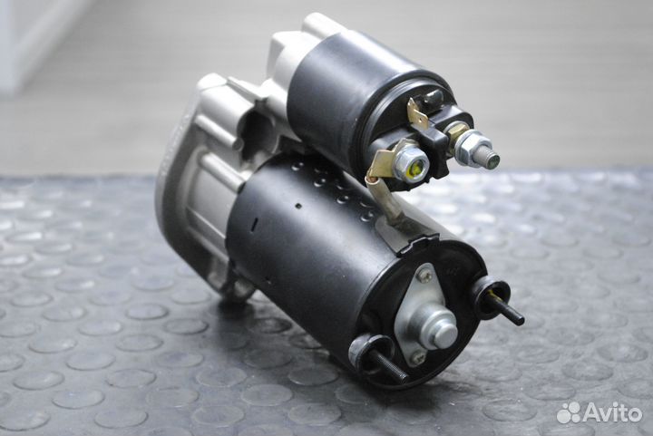 Стартер Audi 80, 100, VW Passat 1.8, 2.0