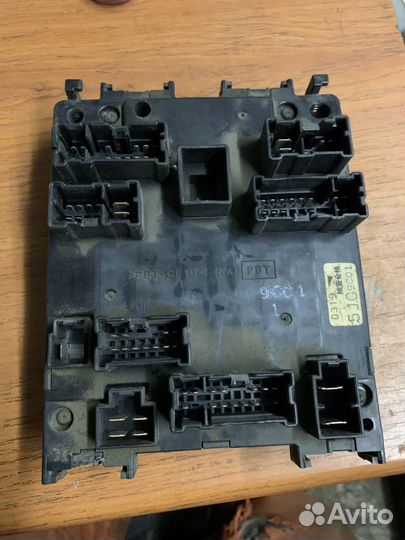 Блок предохранителей Ниссан Блуберд U14