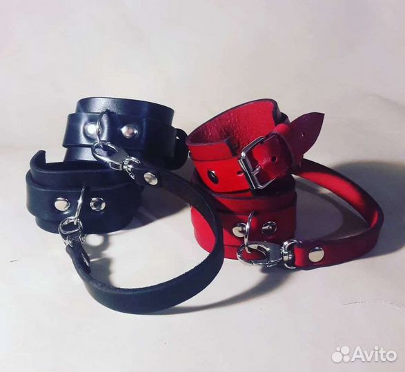 Кожаные браслеты-наручники