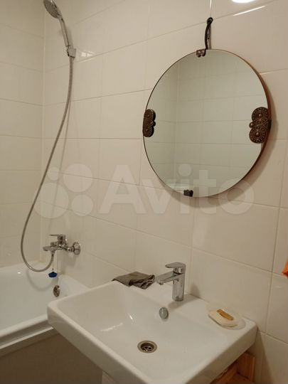 2-к. квартира, 60 м², 11/15 эт.