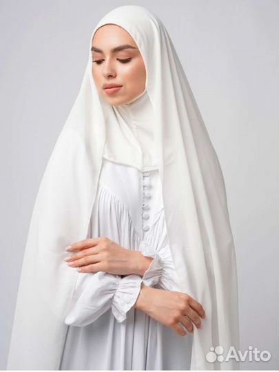 Хиджаб с пришитым подхиджабником