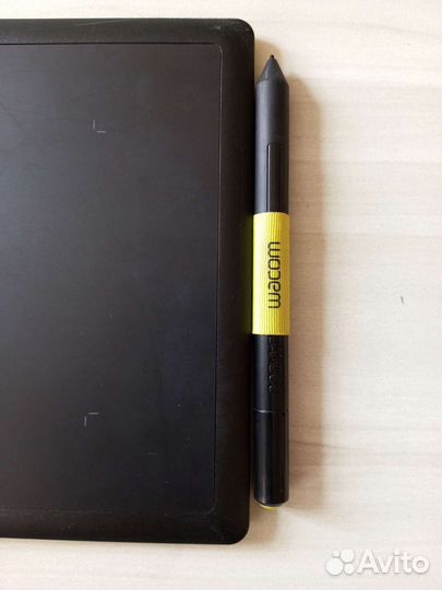 Графический планшет Bamboo Pen CLT-470