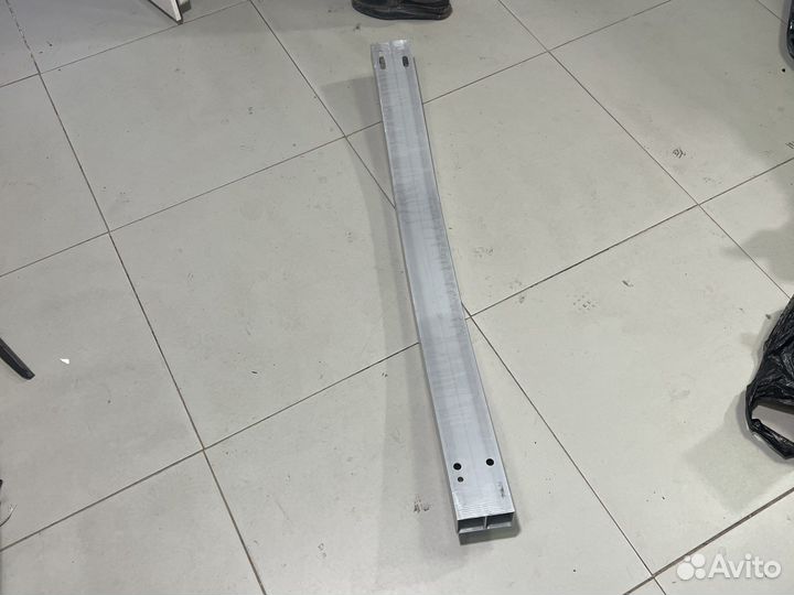 Усилитель заднего бампера камри 50-55