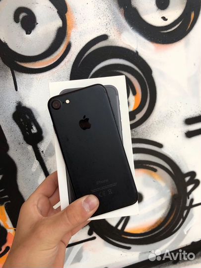 iPhone 7, 32 ГБ