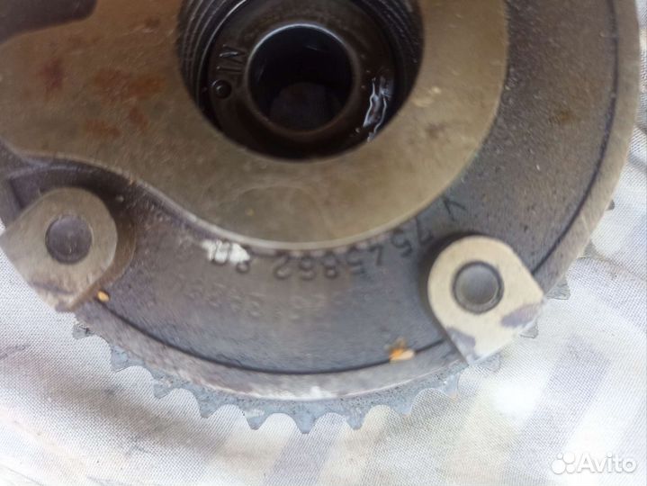 Шестерня впускного распредвала Peugeot 408 308 EP6