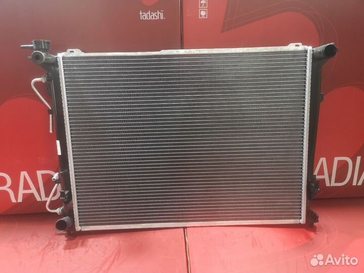 Радиатор двс на Хендай, Киа