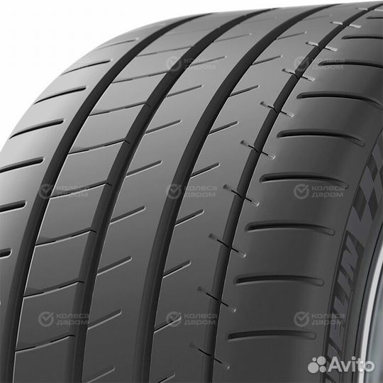 Michelin Pilot Super Sport 305/35 R22 110Y