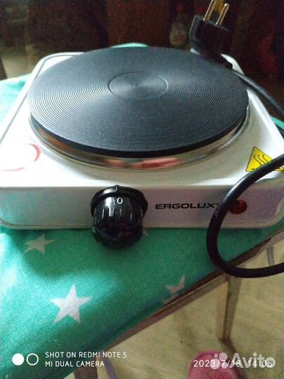 Электрическая плитка и чайник Ergolux