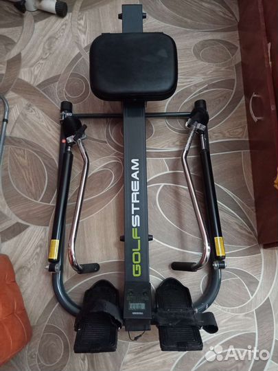 Гребной тренажер