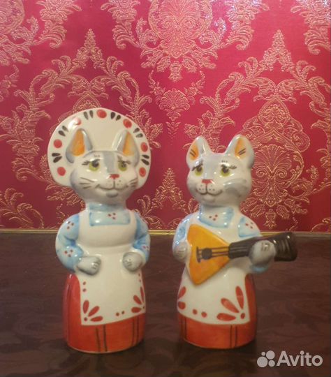 Статуэтки сказочные кошки фарфор 2шт