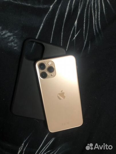 iPhone 11 Pro, 64 ГБ