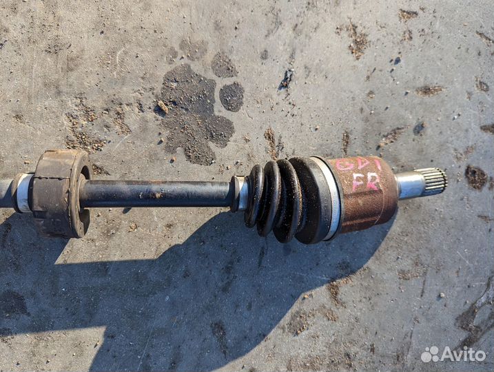 Привод Honda Fit GD1 L13A Прав. Перед