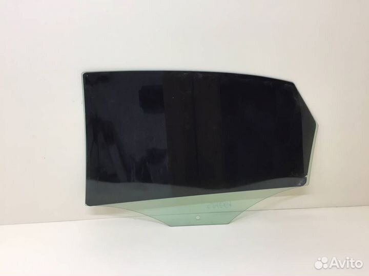 Стекло двери задней правой Volkswagen Polo MK5 201