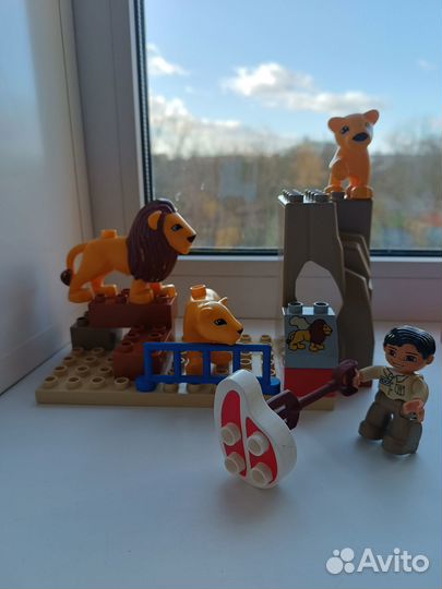 Lego duplo зоопарк +малыши