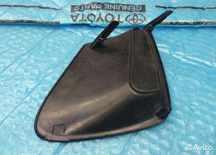 Заглушка туманки королла 150 правая 2010-2013