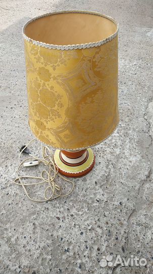 Винтажная настольная лампа с абажуром СССР