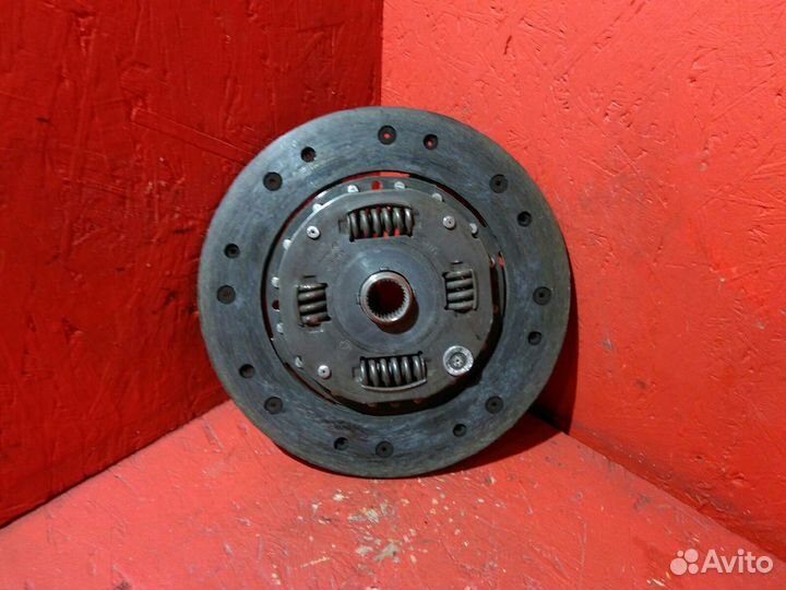 Сцепление в сборе Фольксваген Пассат Б3 1.8L mono