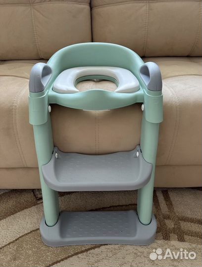 Детское сидение на унитаз со ступенькой