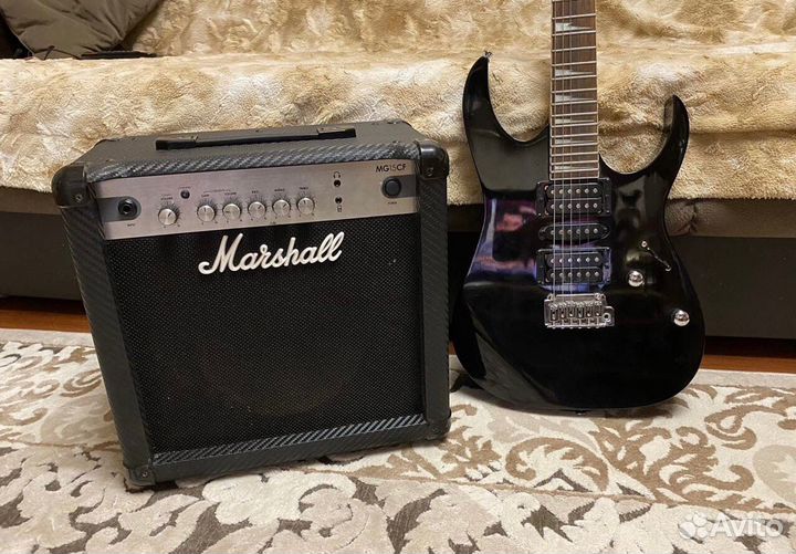 Электрогитара в комплекте с комбиком