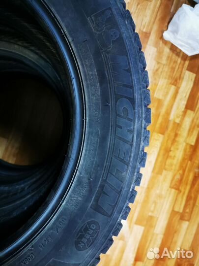 Michelin X-Ice North 3 225/60 R18 104T