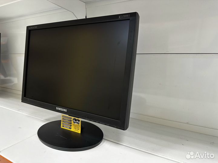 Монитор Samsung E1920NW