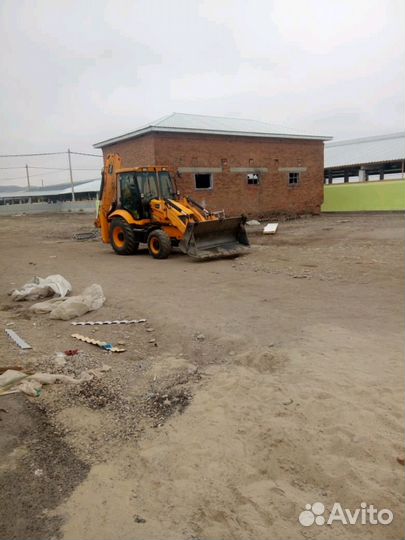 Экскаватор погрузчик