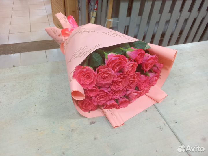 Доставка роз оптом