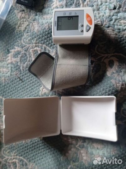 Тонометр на запястье MBO, B. well, AND