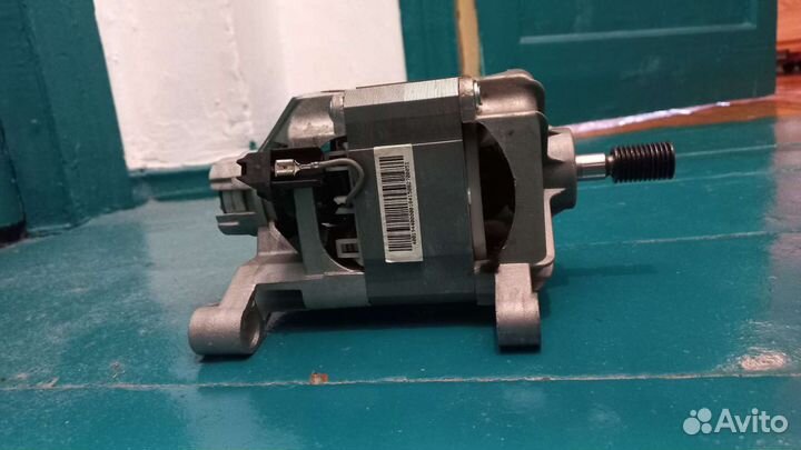 Двигататель стиральной машины