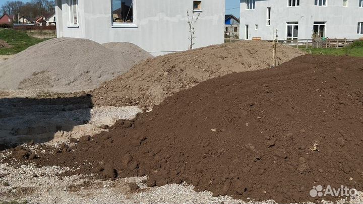 Плодородный грунт, полевая земля доставка