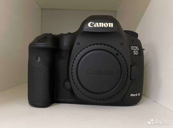 Canon 5D Mark III Body id 22 540