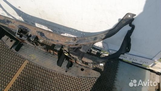 Передняя панель крепления облицовки (телевизор) hy