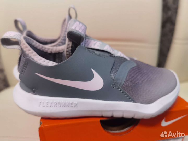 Кроссовки nike