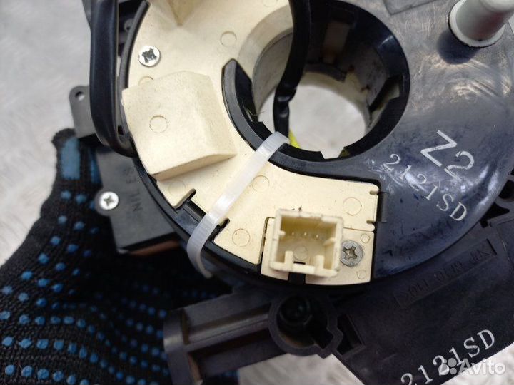 Механизм(шлейф) подрулевой SRS Nissan Navara D40