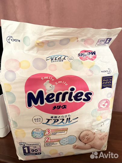 Подгузники Merries NB до 5 кг 90 штук
