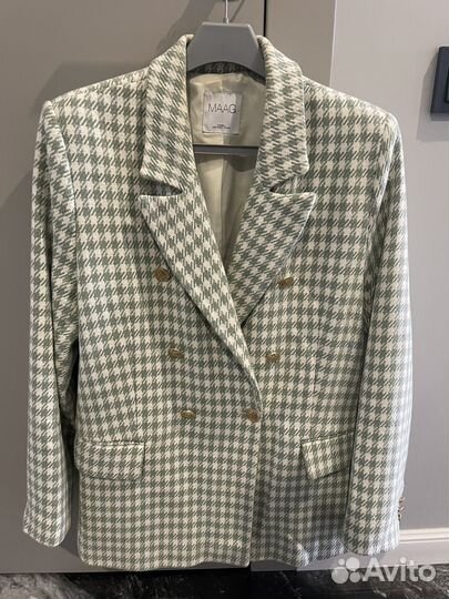 Твидовый жакет maag