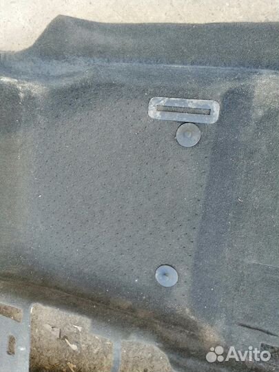 Ковролин, Пол салона Chevrolet Cruze J300