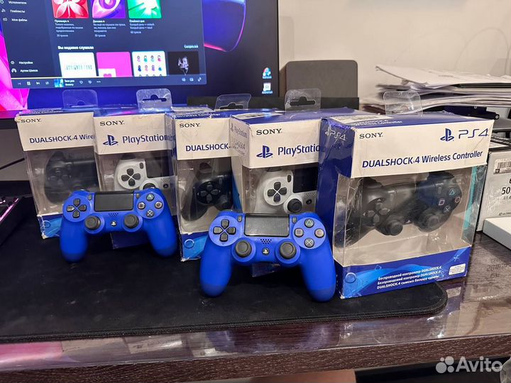 Sony DualShock 4 v2 (CUH-ZCT2E)