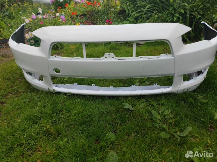 Бампер lancer 10