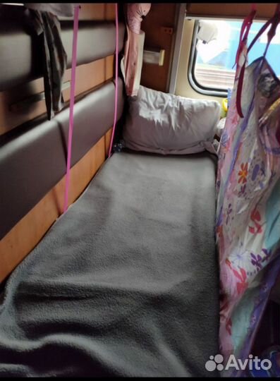 Жд манеж, бортик в поезд