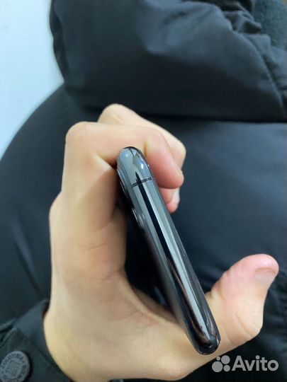 iPhone 11 Pro, 64 ГБ