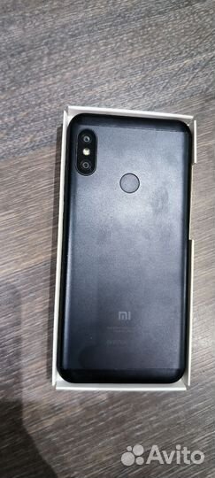 Xiaomi Mi A2 Lite Android One, 3/32 ГБ
