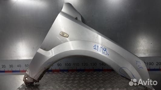 Крыло переднее правое KIA sorento 1 (1KK09EC01)