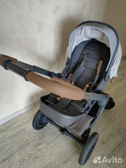 Коляска Happy baby mommer pro 2в1