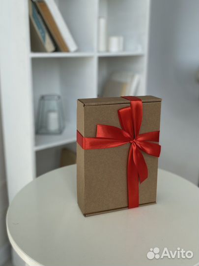 Коробка для подарка