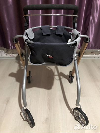 Ходунки на колесах