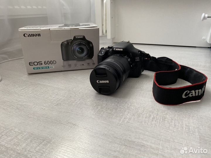Фотоаппарат Canon EOS 600D Kit EF-S 18-135mm