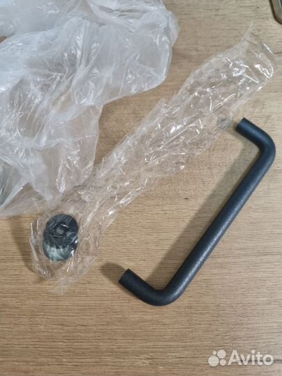 Мебельные ручки