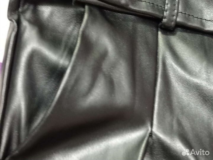 Кожаные шорты новые, 42-46